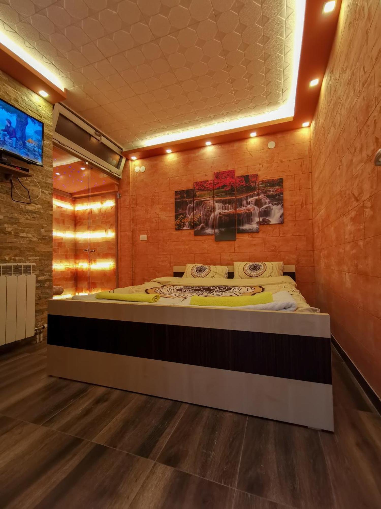 Spa Apartman Red Passion Apartamento Belgrado Exterior foto